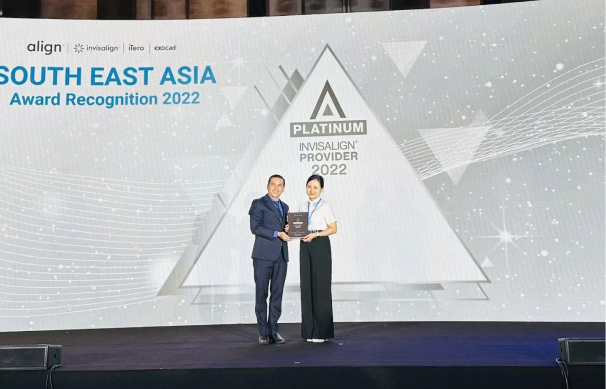 Dr. Dat achieved the rank of Invisalign Platinum Provider 2022.