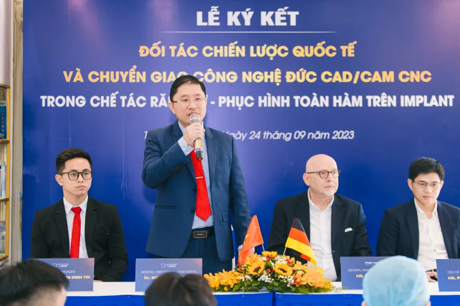 Dr. Nguyễn Hiếu Tùng sharing the benefits of CAD/CAM CNC technology