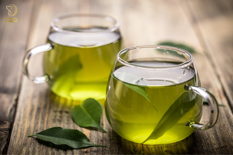 Dùng nước trà xanh súc miệng hằng ngày để trị viêm tủy răng